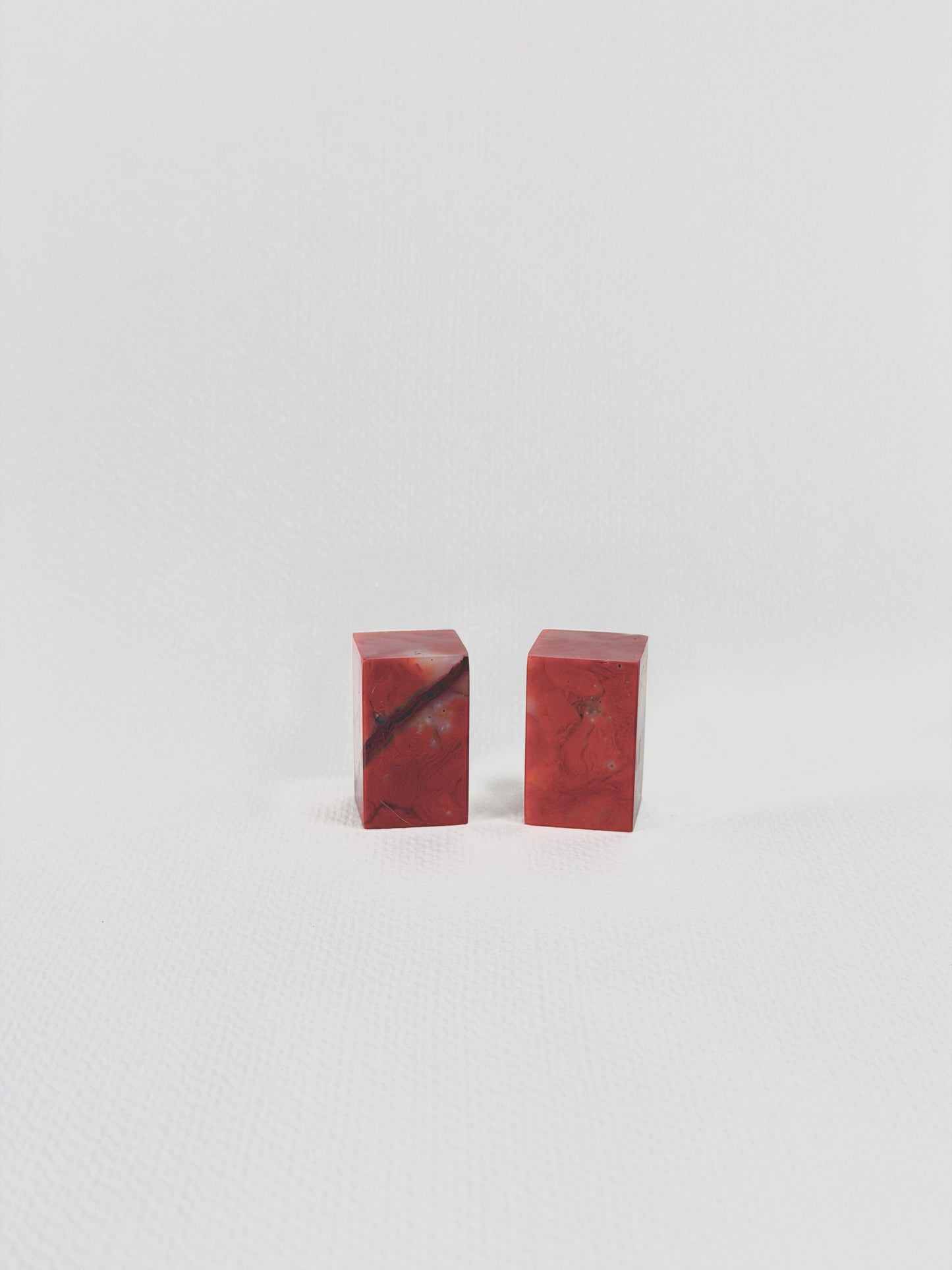 老撾石 正章 7分 2.2*2.2*4cm