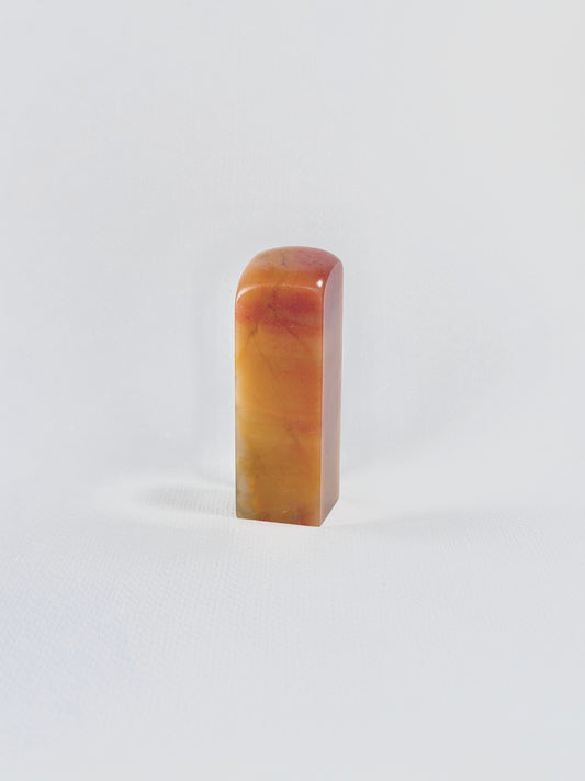 老撾石 正章 9分 2.7*2.7*8.1cm